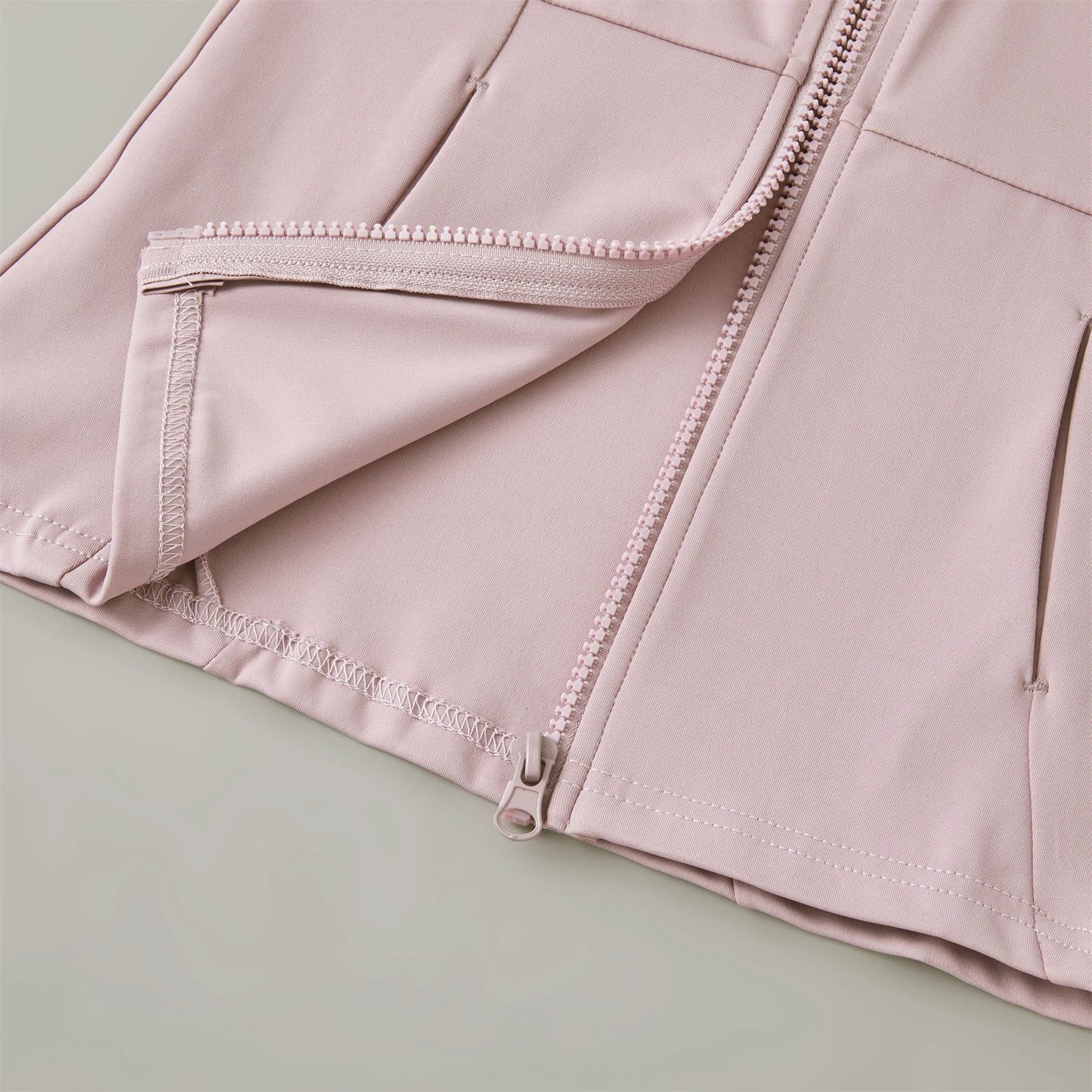 Women's Lightweight Yoga Jacket With Zipper Pockets And Thumb Holes