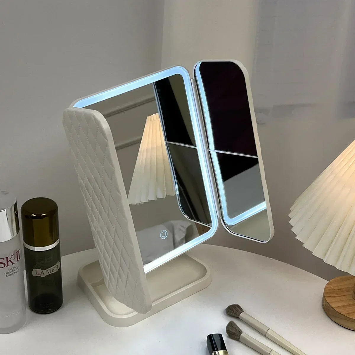 Trifold LED Makeup Mirror With Dimmable Lighting Modes